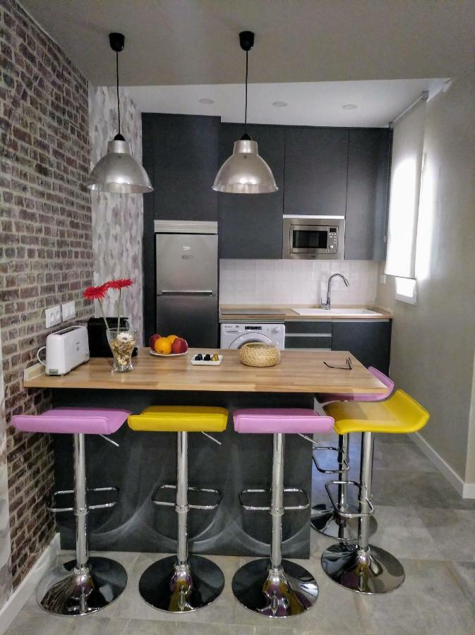 סרגוסה Apartamento Centro San Blas 36, Proximo Al Pilar מראה חיצוני תמונה